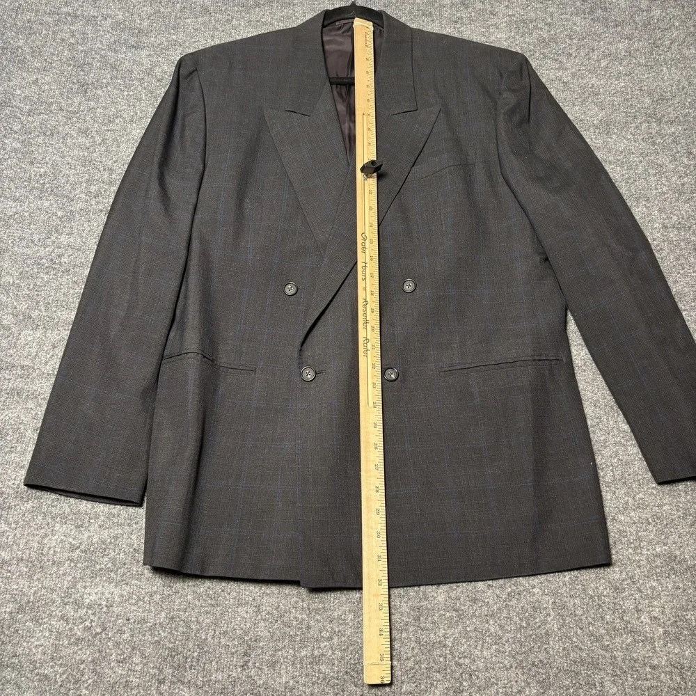 British Tailors Suit Mens 44R 33x34 Gray Check Wool Dormeuil 100 Made In England